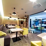 Hotel Village Hanuliak 4*
