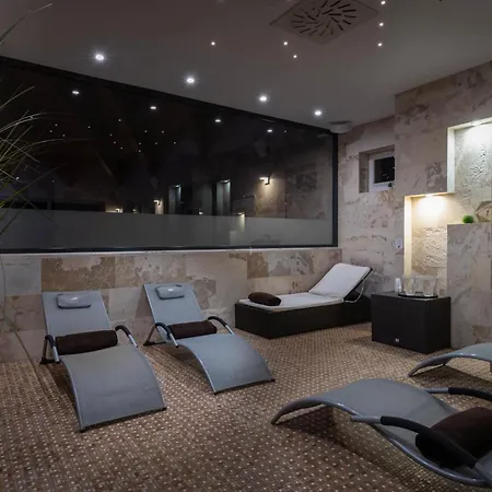 Hotel Village Hanuliak Bela (Zilinsky kraj)