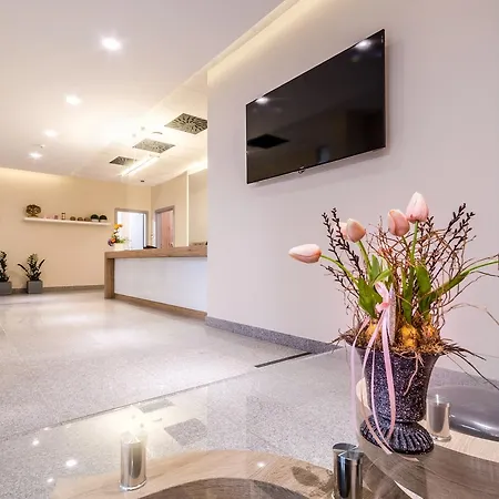 Village Hanuliak Hotel