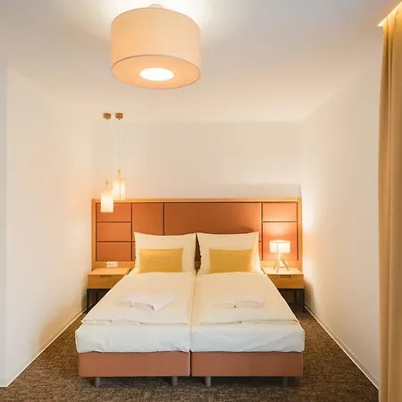 Hotell Village Hanuliak 4*