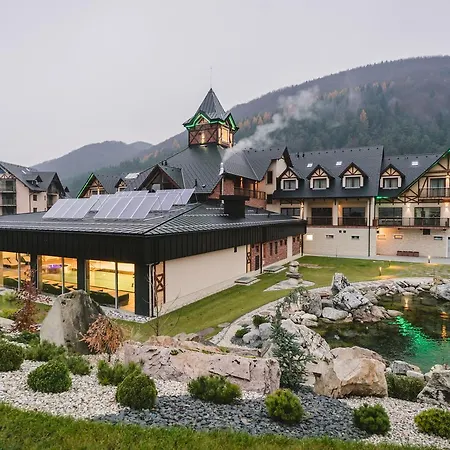 Village Hanuliak Hotell