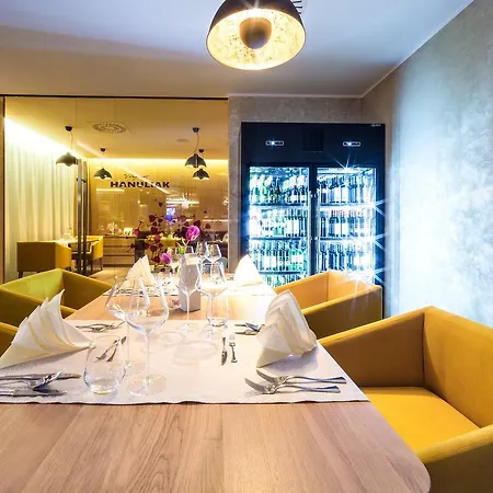 Village Hanuliak 4* Belá