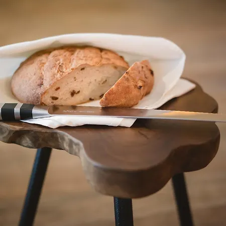 Village Hanuliak Hotel