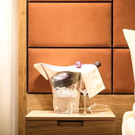 Village Hanuliak 호텔 4*